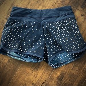 Lululemon Run Speed Navy polka dot shorts